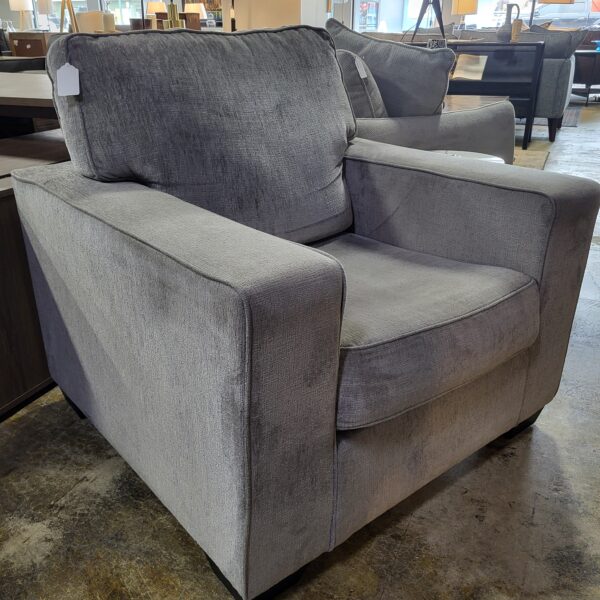 alloy ashley living room chair