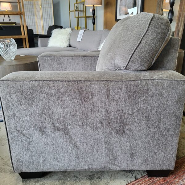 alloy ashley living room chair