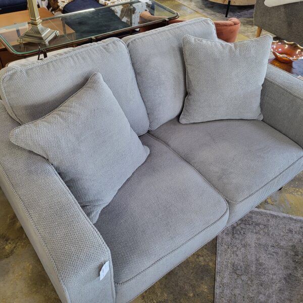 dove mod loveseat