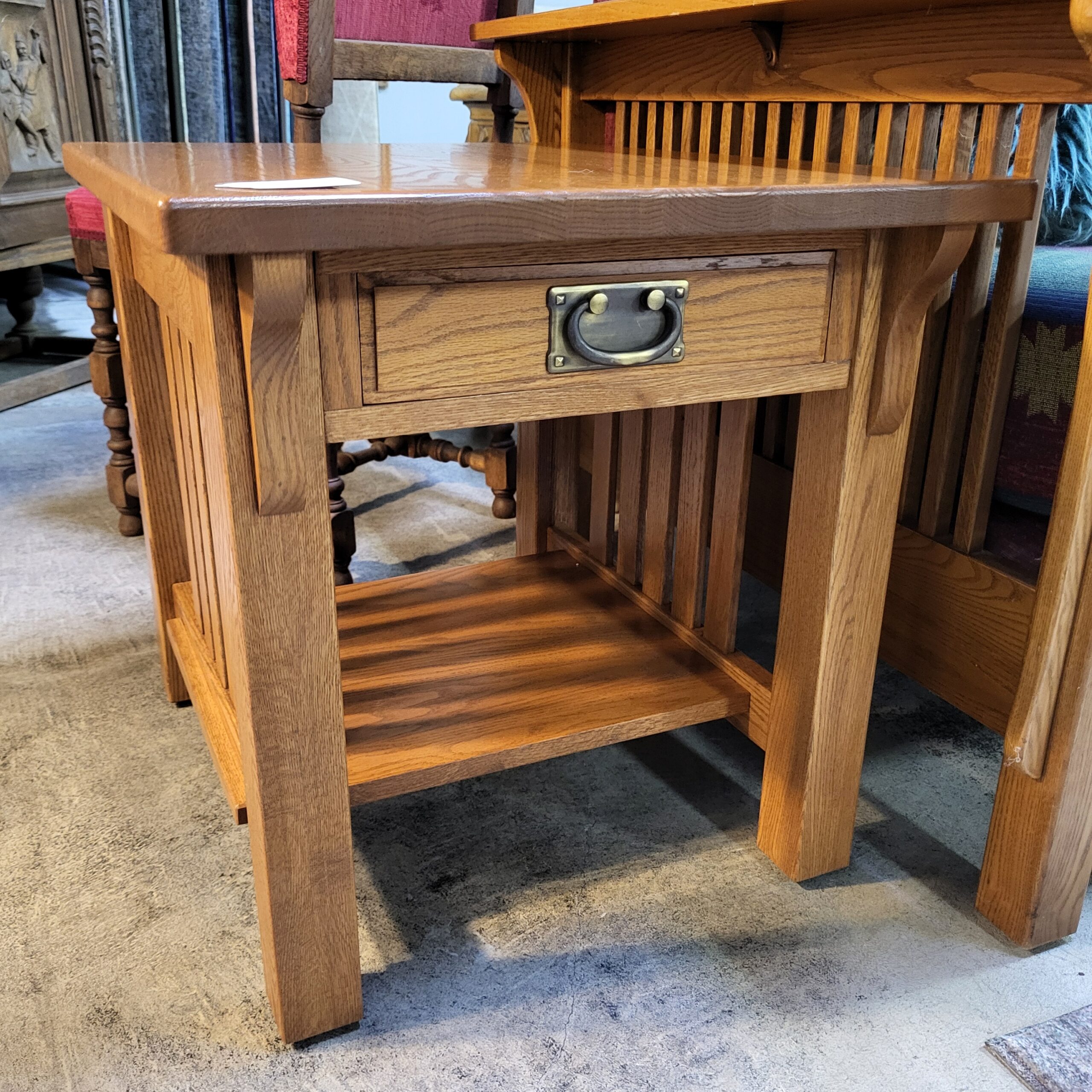 heirloom inc mission oak end table