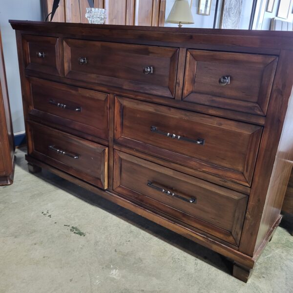 ashley royard dresser